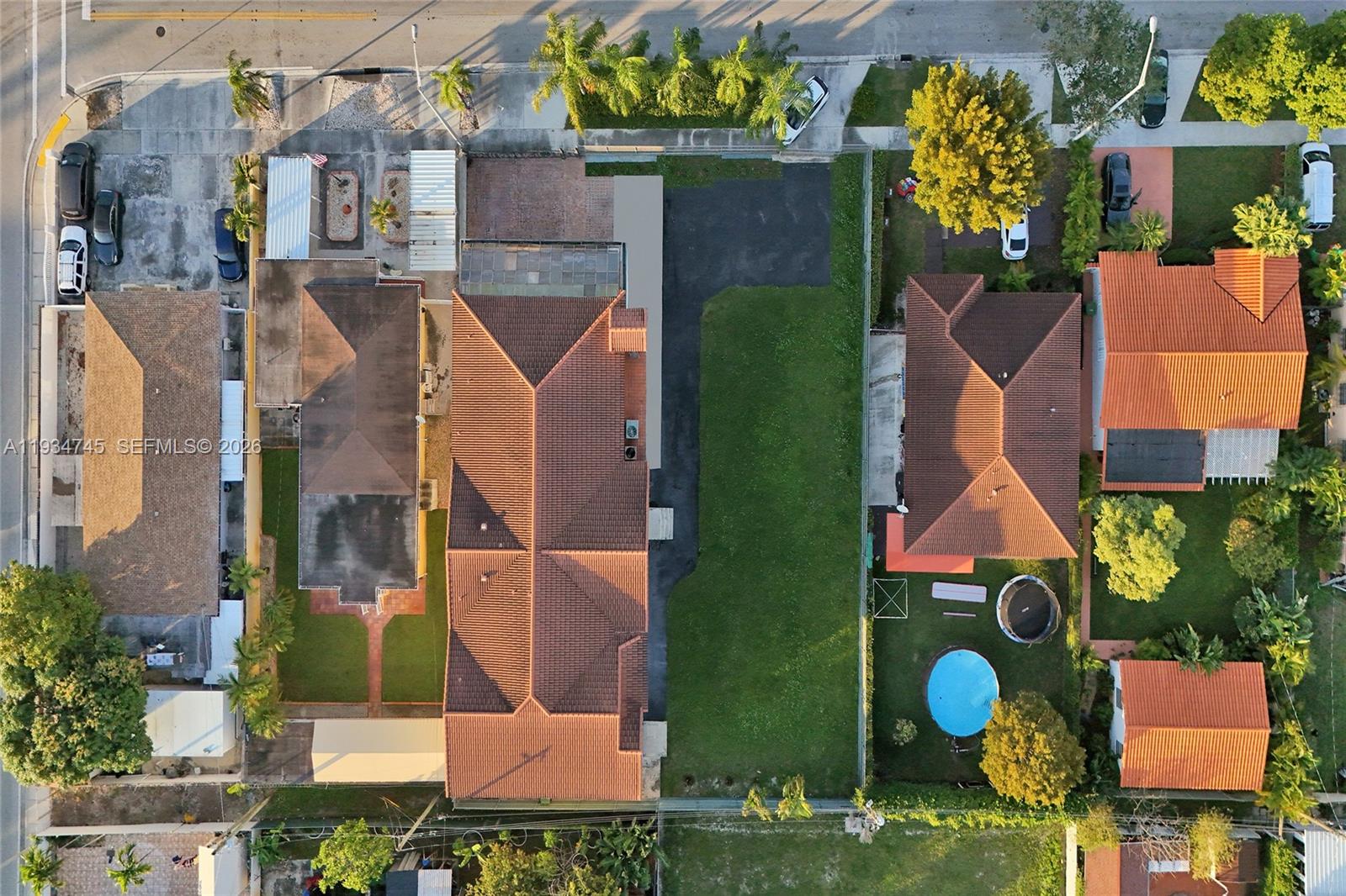 HIALEAH 5TH ADDN REV PL - Residential