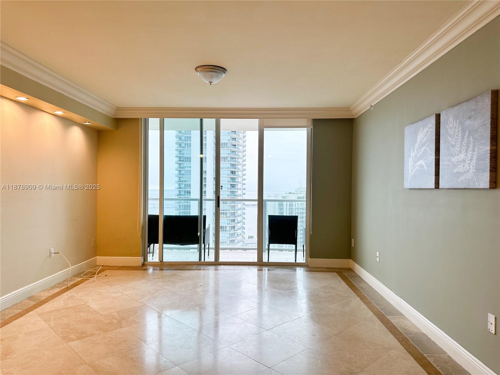 1155 Brickell Bay Dr 3303