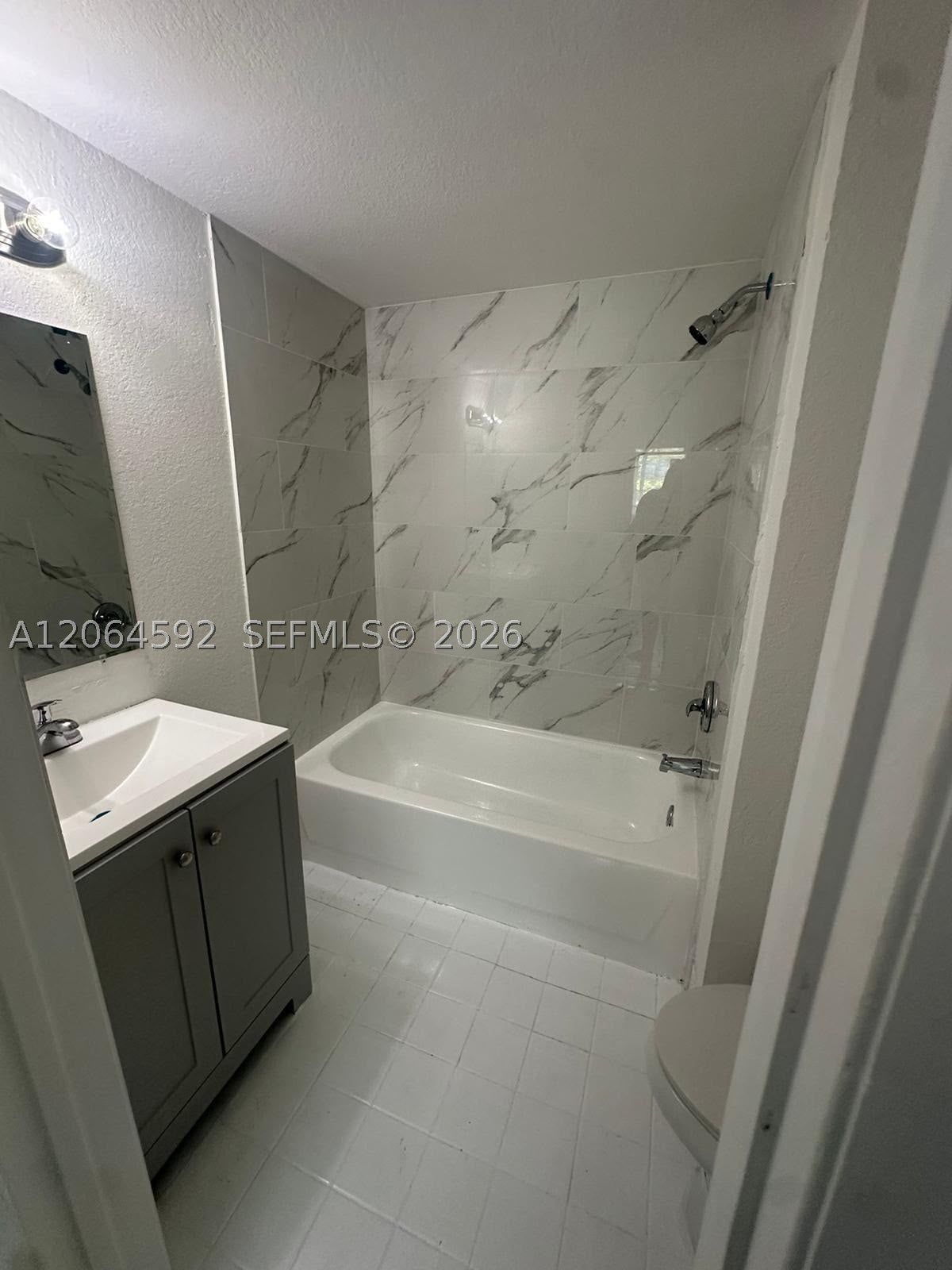 8325 NW 5th Ave 8325
