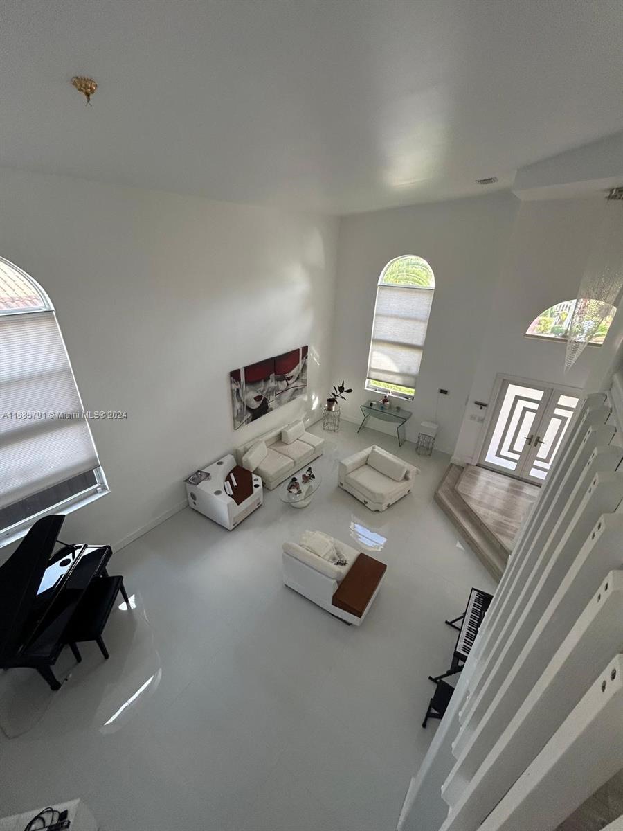 FOREST LAKES HOMES - Residential Lease