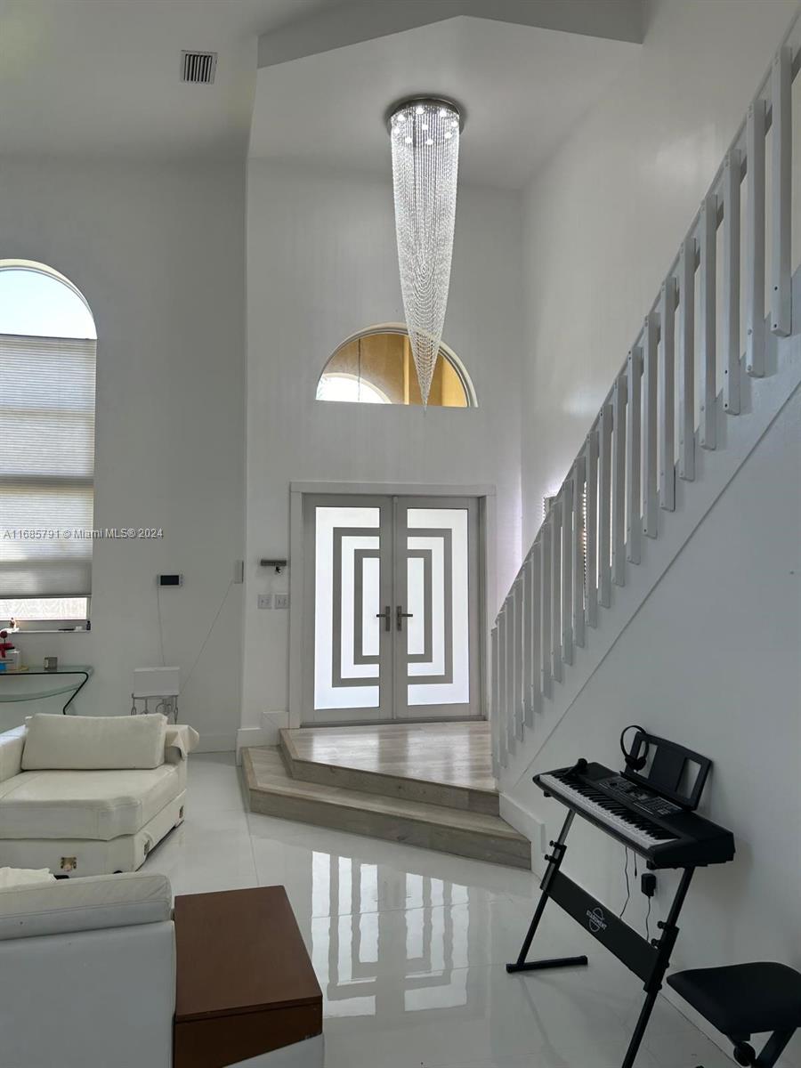 FOREST LAKES HOMES - Residential Lease