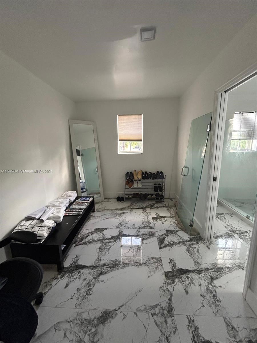 FOREST LAKES HOMES - Residential Lease