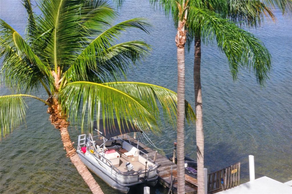 Photo of 4311 Crystal Lake Dr #413, Deerfield Beach, FL 33064 (MLS # A11766456)