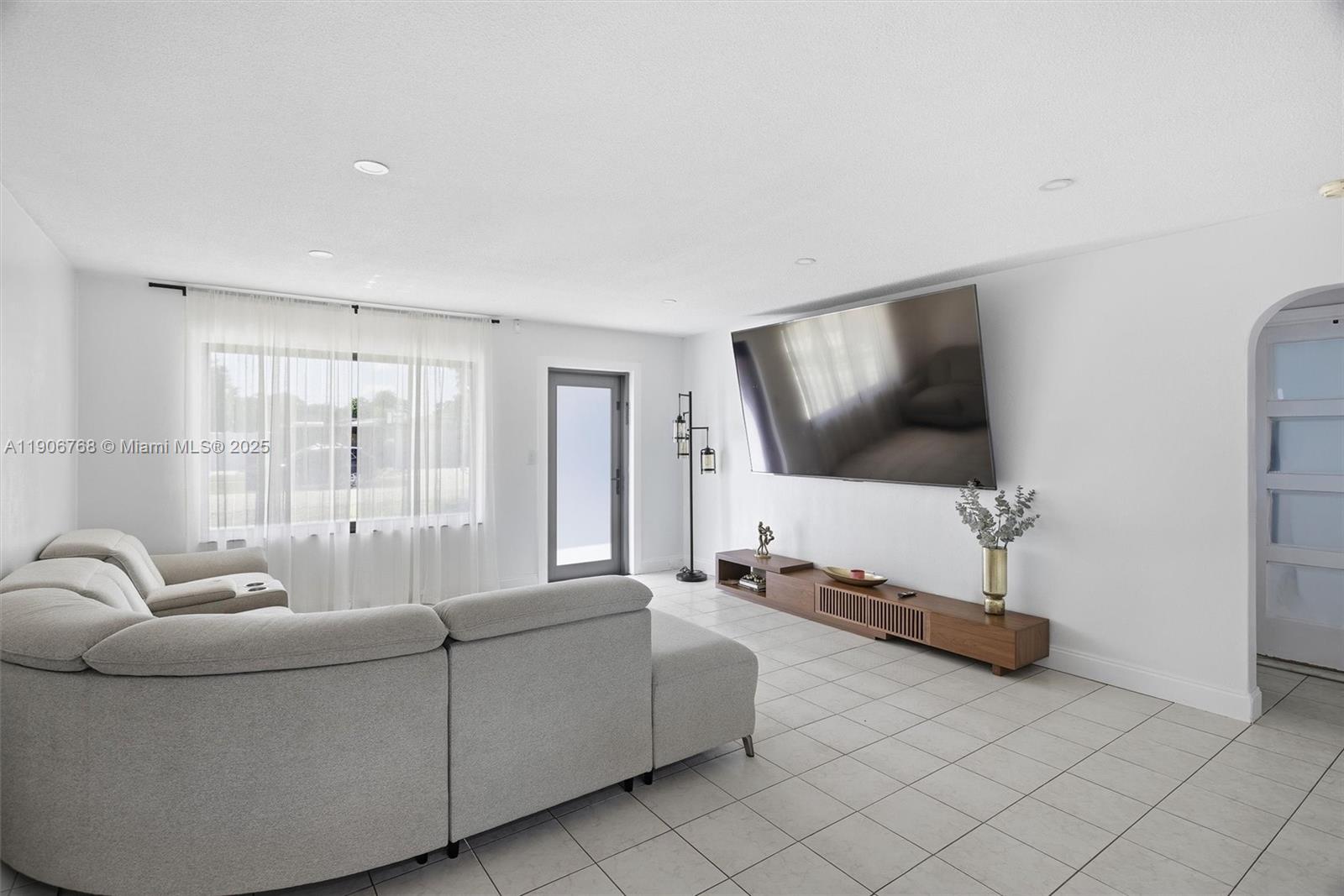 BOULEVARD HEIGHTS SEC 1 - Residential