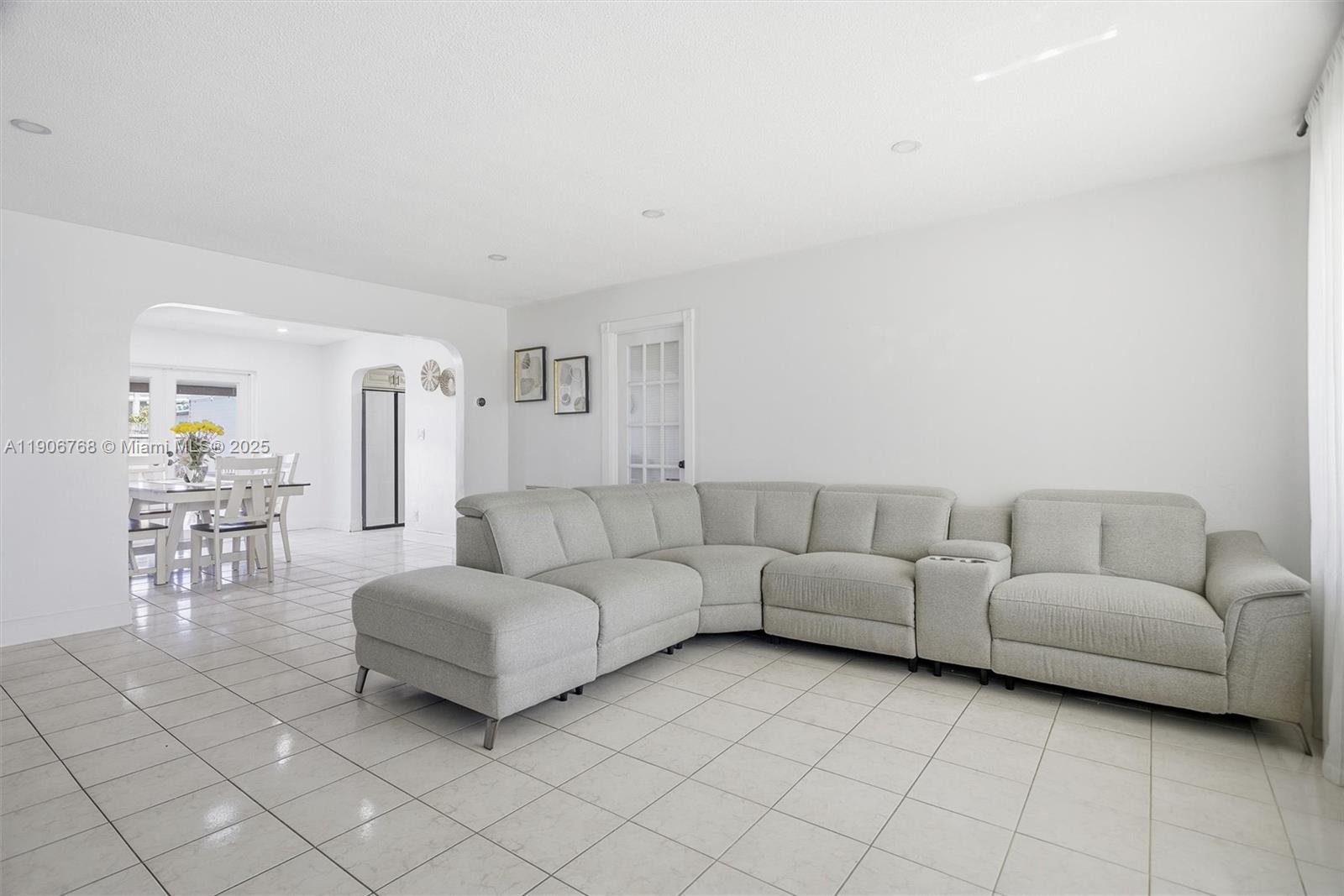 BOULEVARD HEIGHTS SEC 1 - Residential