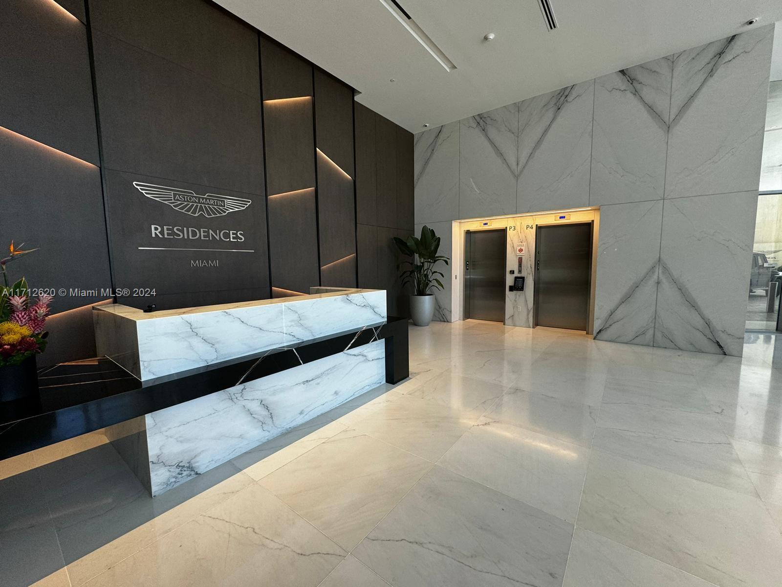 300 Biscayne Boulevard Way 1806