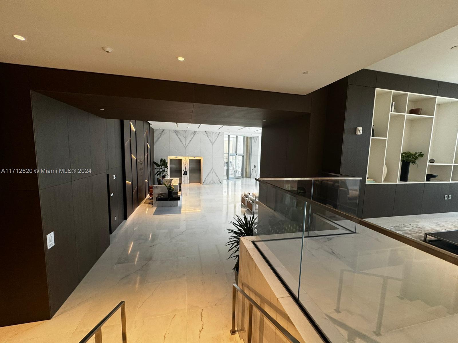 300 Biscayne Boulevard Way 1806
