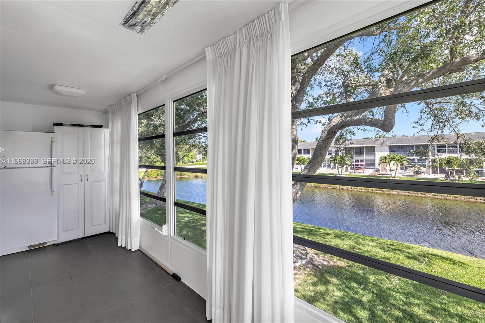 PRESCOTT F CONDO - Residential