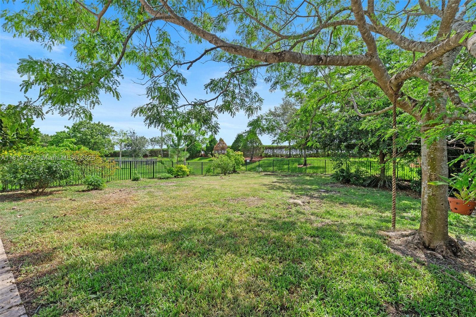 Miralago - Residential