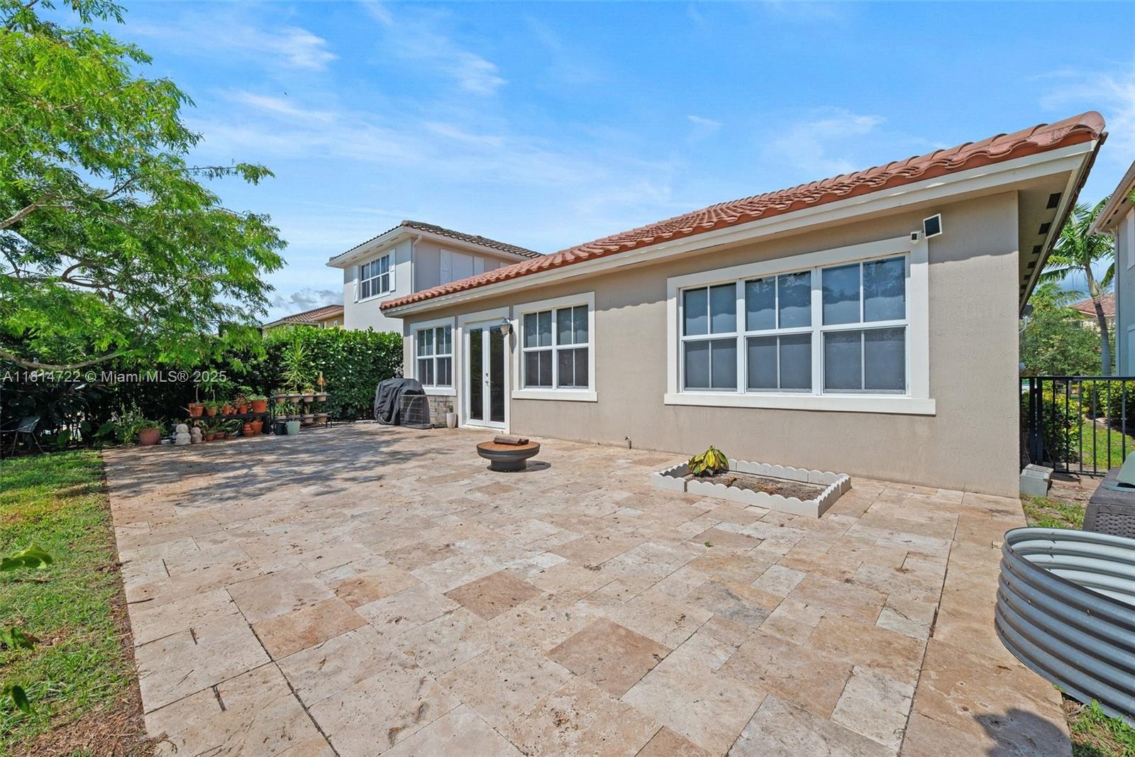 Miralago - Residential