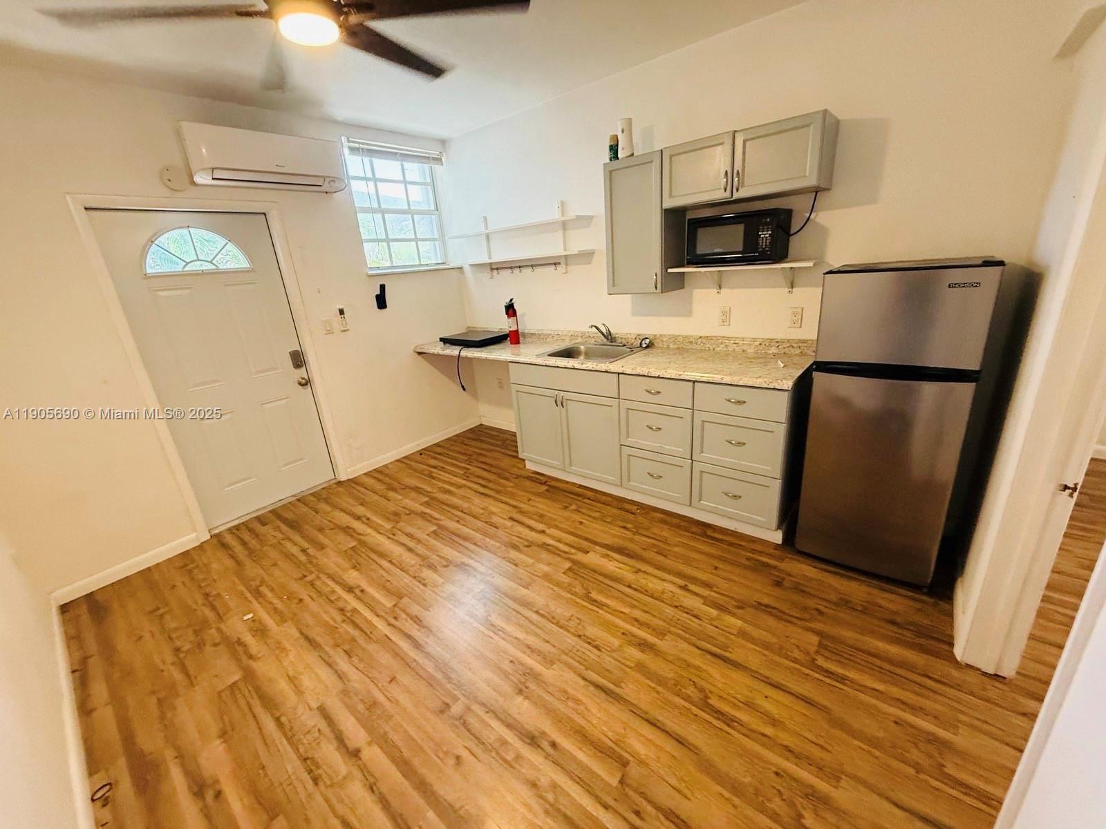 MIRAMAR PARK - Residential Lease