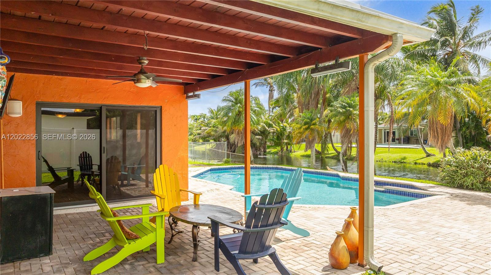 PASADENA LAKES SOUTH - Residential
