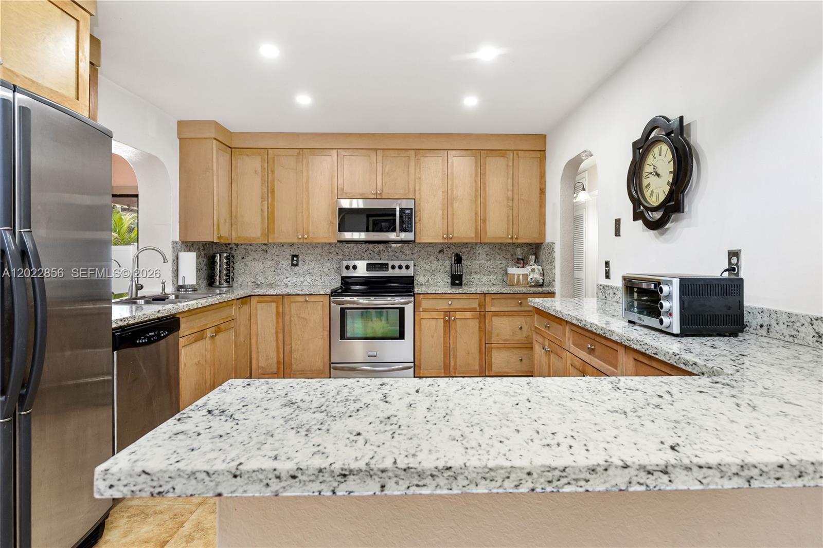 PASADENA LAKES SOUTH - Residential