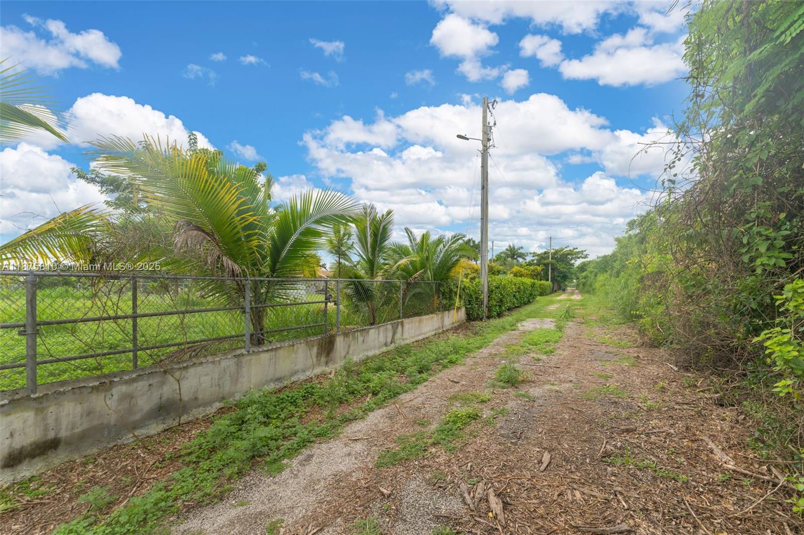 J L WADDY SUB - Land