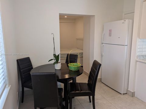 Photo of 2116 Monroe Ter, Hollywood, FL 33020 (MLS # A11996599)