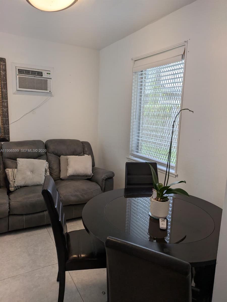 HARRIS ESTATES - Residential