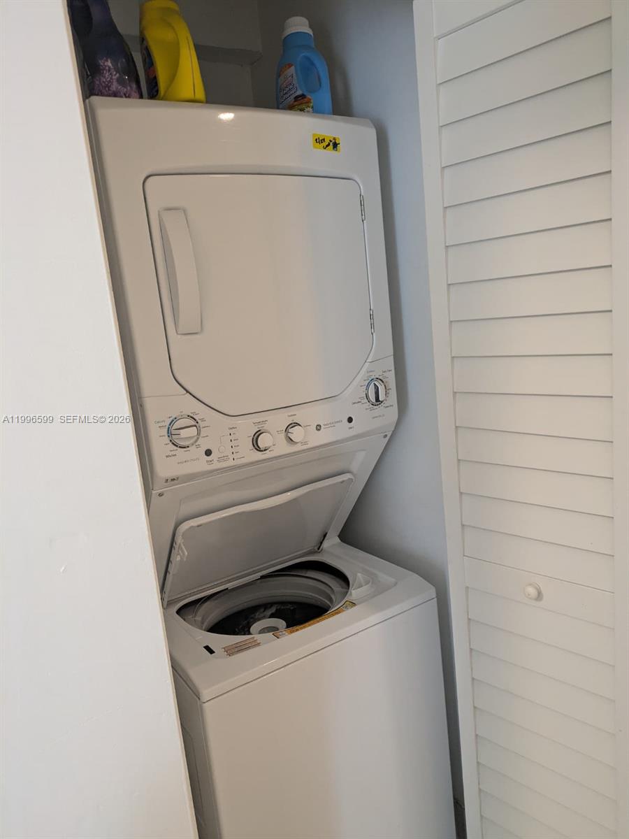 HARRIS ESTATES - Residential