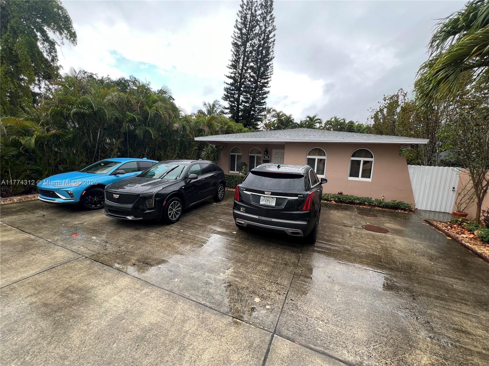 Property for Sale at 936 Sw 68th Ave, Miami, Broward County, Florida - Bedrooms: 3 
Bathrooms: 2  - $615,000