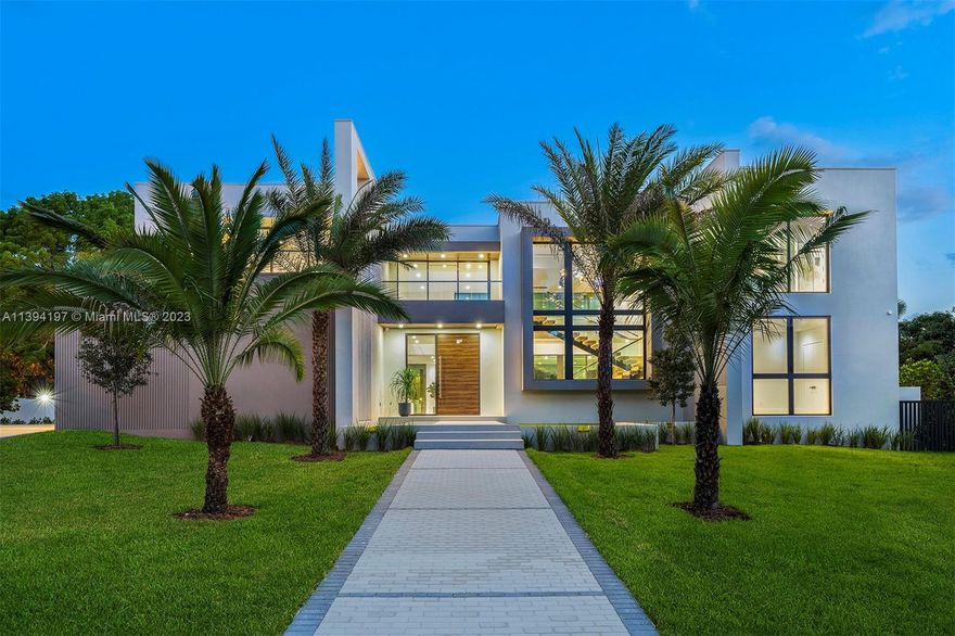 Extraordinary 2023 2-story modern estate nestled in a private community of 4 homes in Old Cutler Place. With impeccable high-end finishes, this move-in ready masterpiece offers an open floorplan with grand living & dining areas, wet bar, volume ceilings, & ample natural light. The gourmet kitchen is complete w/ Miele & Wolf appliances, a butler's pantry and seamlessly flows into a spacious family room, combining elegance & functionality. Retreat to the lavish master suite boasting a spa-like bathroom, & huge terrace. Step outside to a resort-style backyard, featuring a large pool, tanning ledge, covered terrace, summer kitchen, & expansive yard for entertainment & relaxation. Additional features: gated community, elevator, laundry room, 2-car garage, & elite schools nearby.