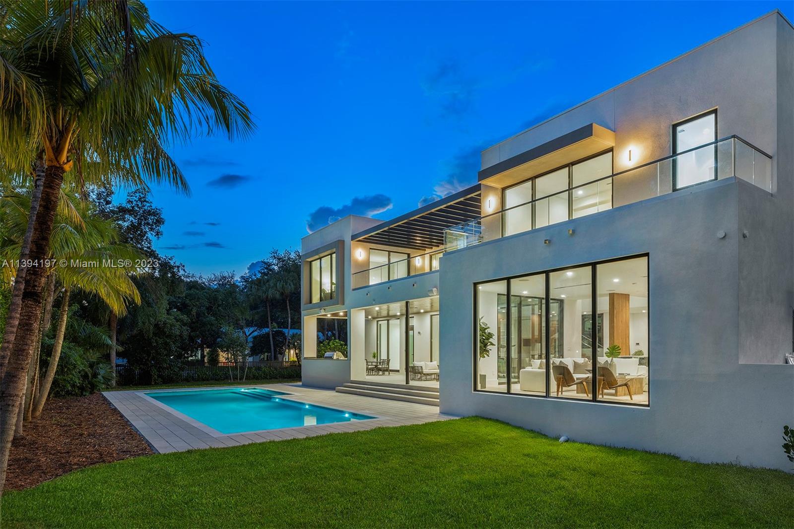 OLD CUTLER POINT - Residential