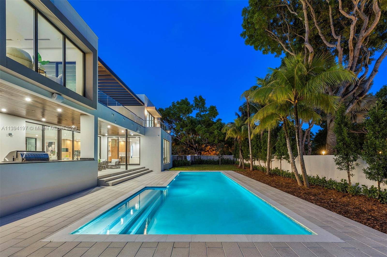 OLD CUTLER POINT - Residential