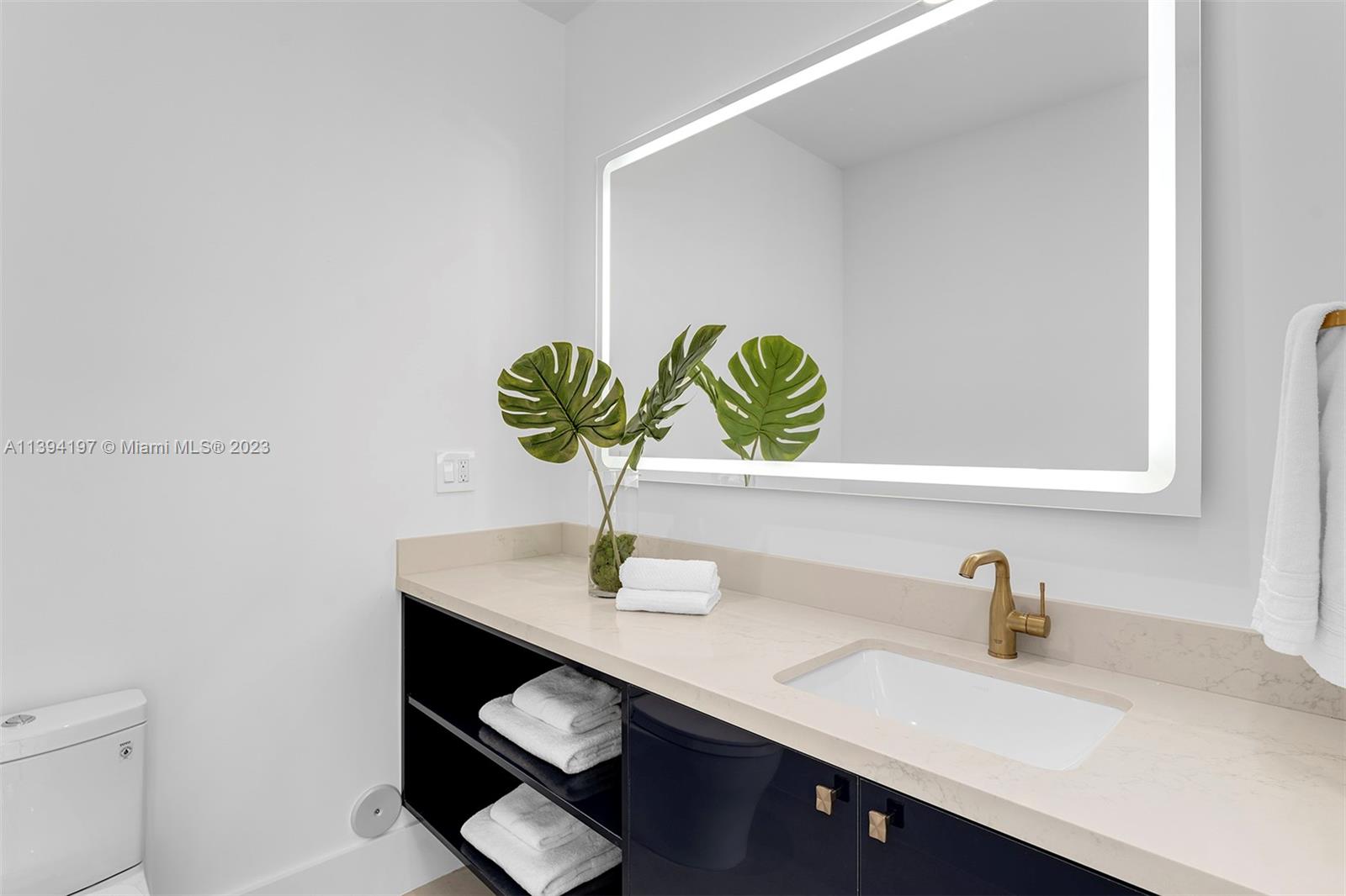 OLD CUTLER POINT - Residential