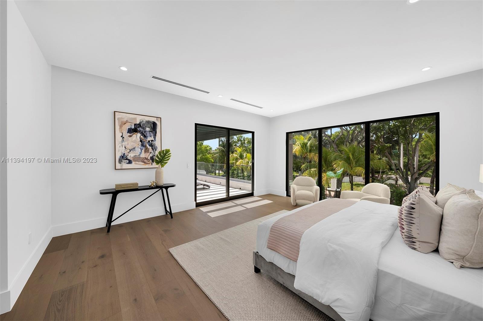 OLD CUTLER POINT - Residential