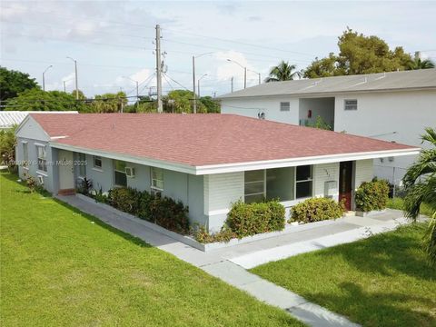 1987 NE 171st St North Miami Beach FL 33162