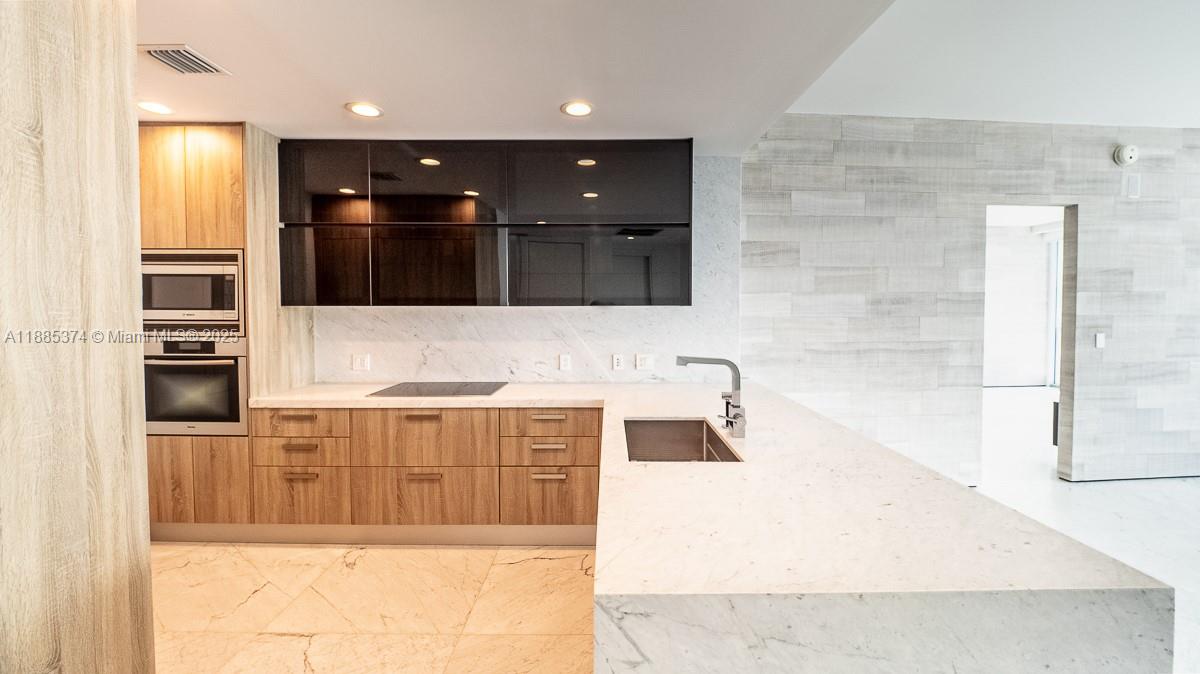 EPIC WEST CONDO - Residential