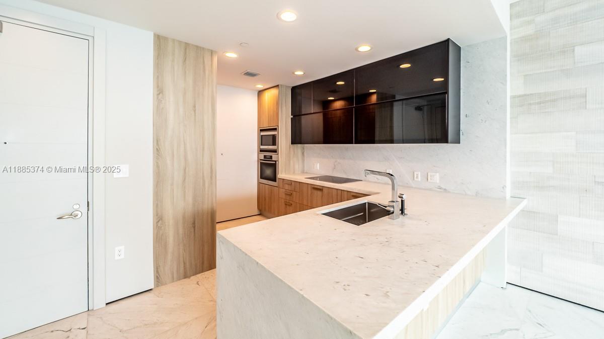 EPIC WEST CONDO - Residential