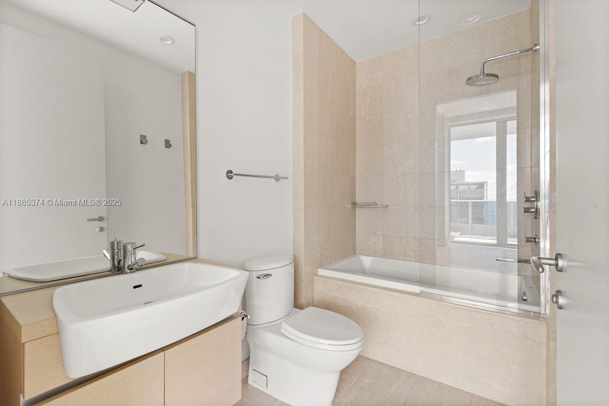 EPIC WEST CONDO - Residential