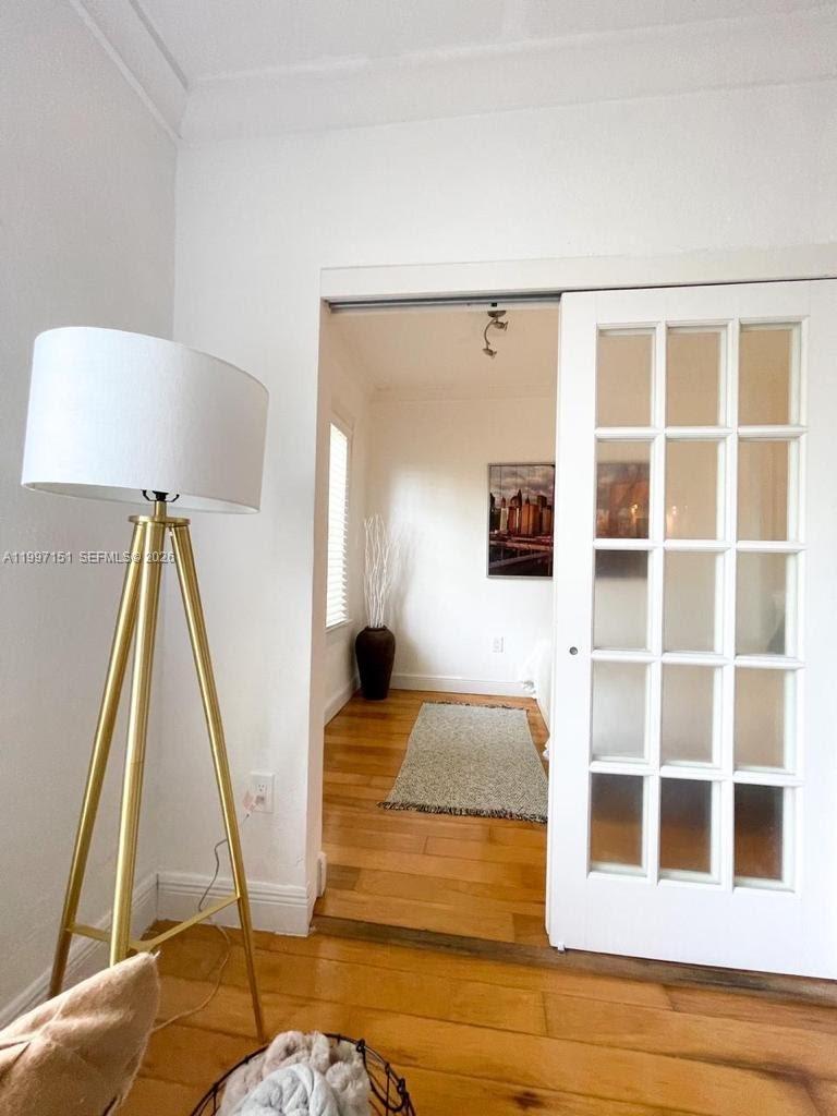 1611 Michigan Ave 13