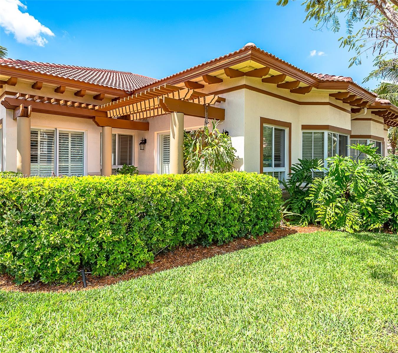 Tha Palms At Weston - Residential