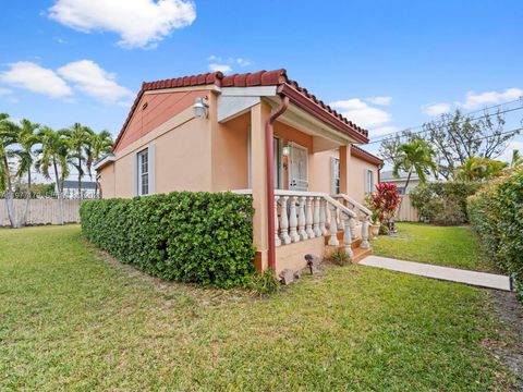 Tiny photo for 7245 SW 19th St, Miami, FL 33155 (MLS # A11977179)