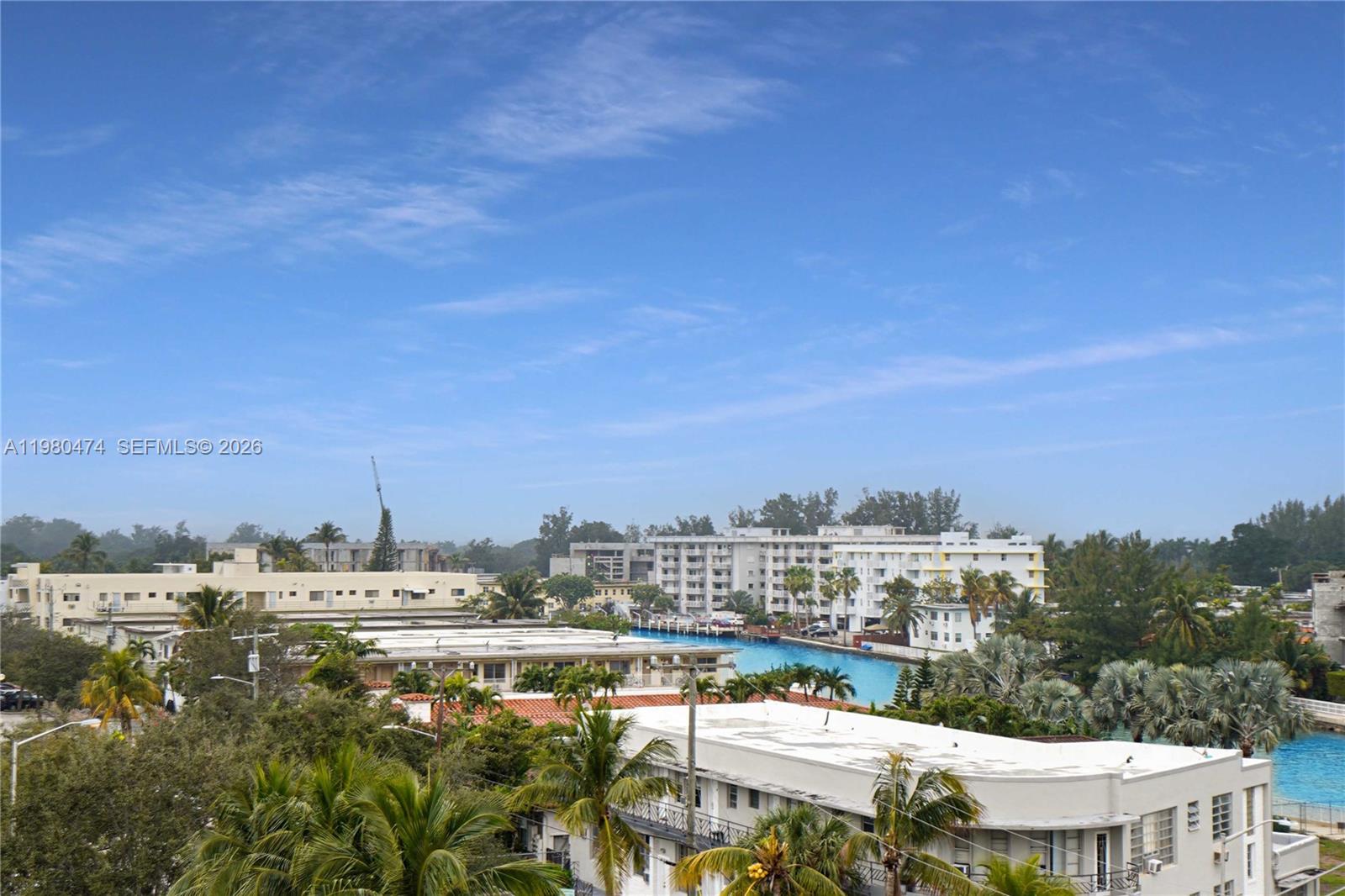 THE KNIGHTSBRIDGE CONDO - Residential