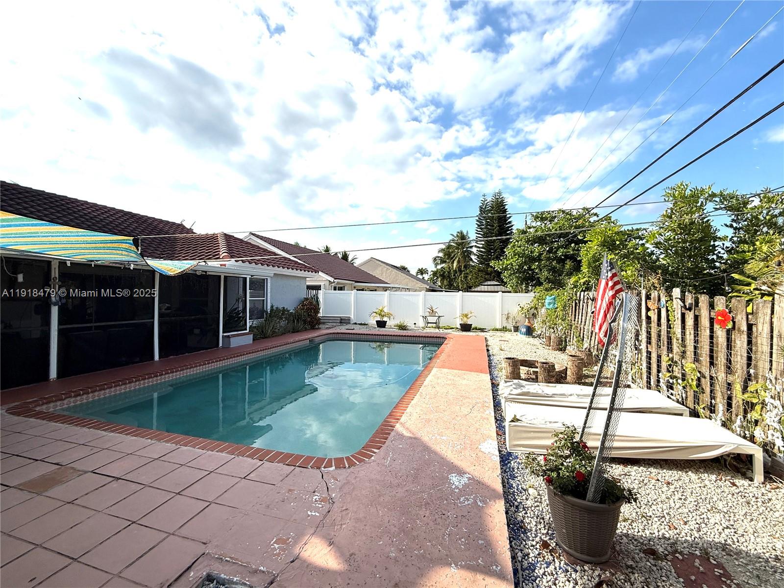 PARKVIEW PLACE - Residential