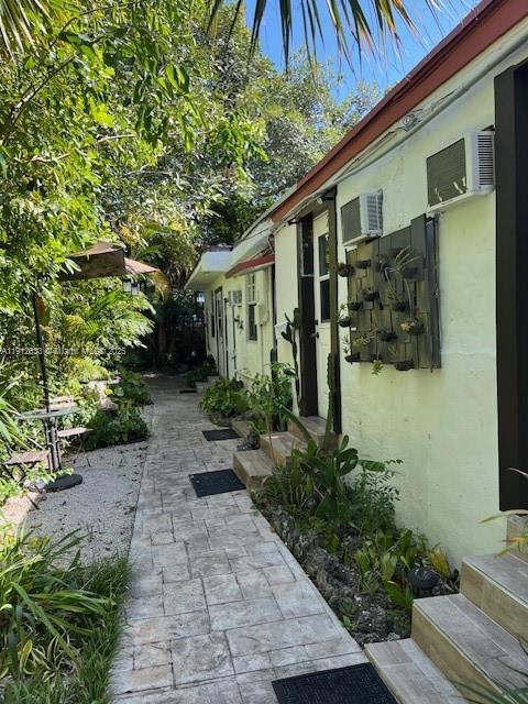 NORTHERN BLVD TRACK - Residential Lease