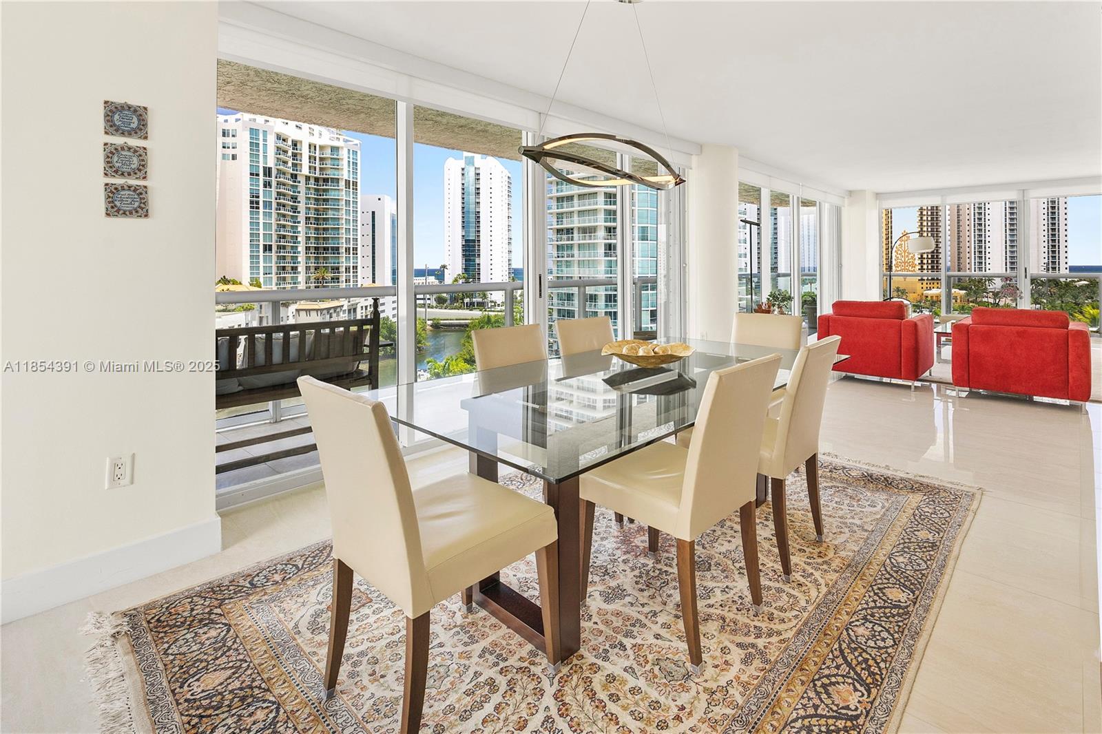 16500 Collins Ave 851