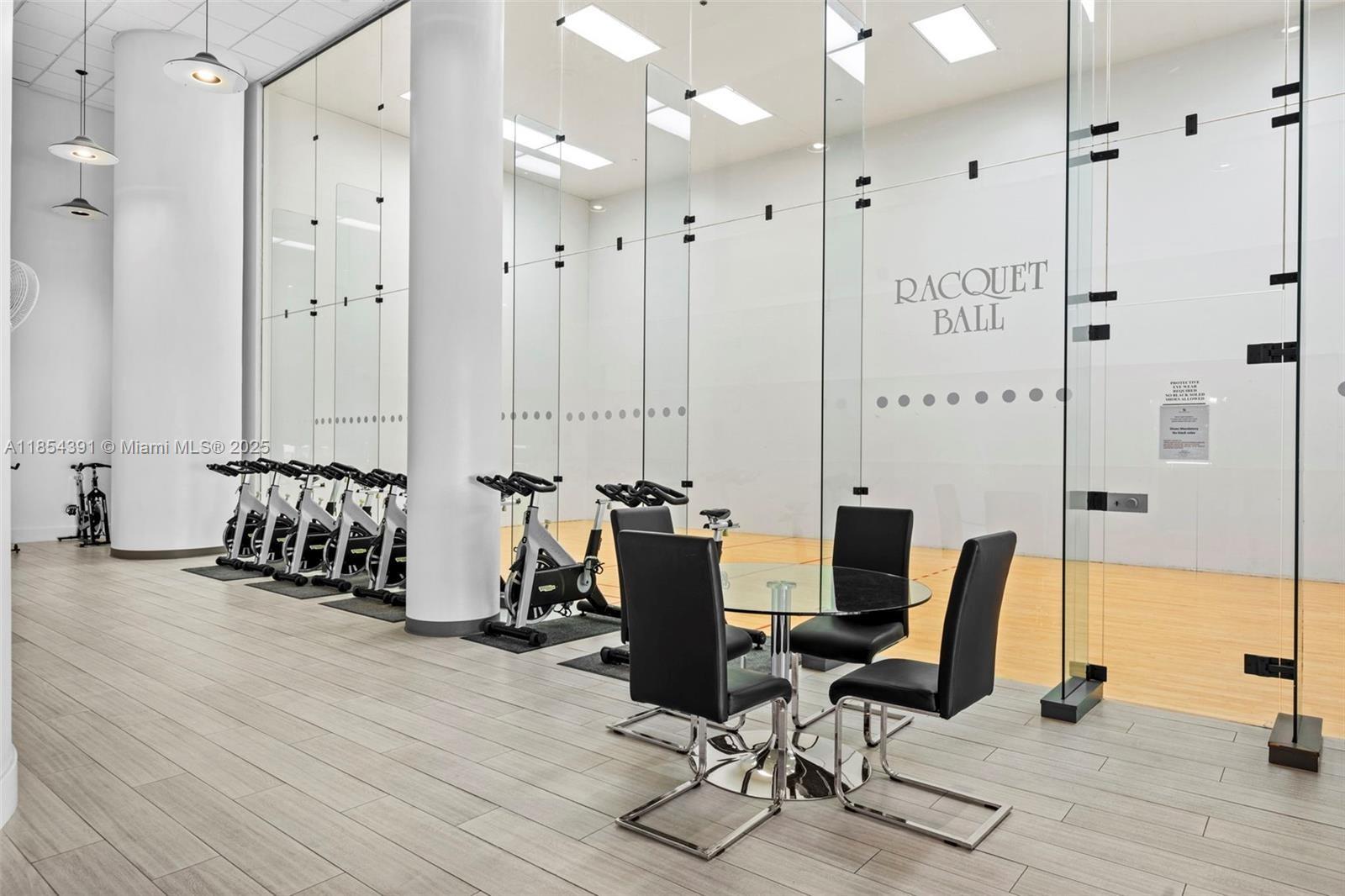 OCEANIA V CONDO - Residential