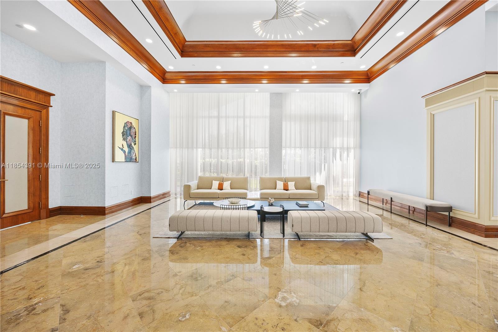 OCEANIA V CONDO - Residential