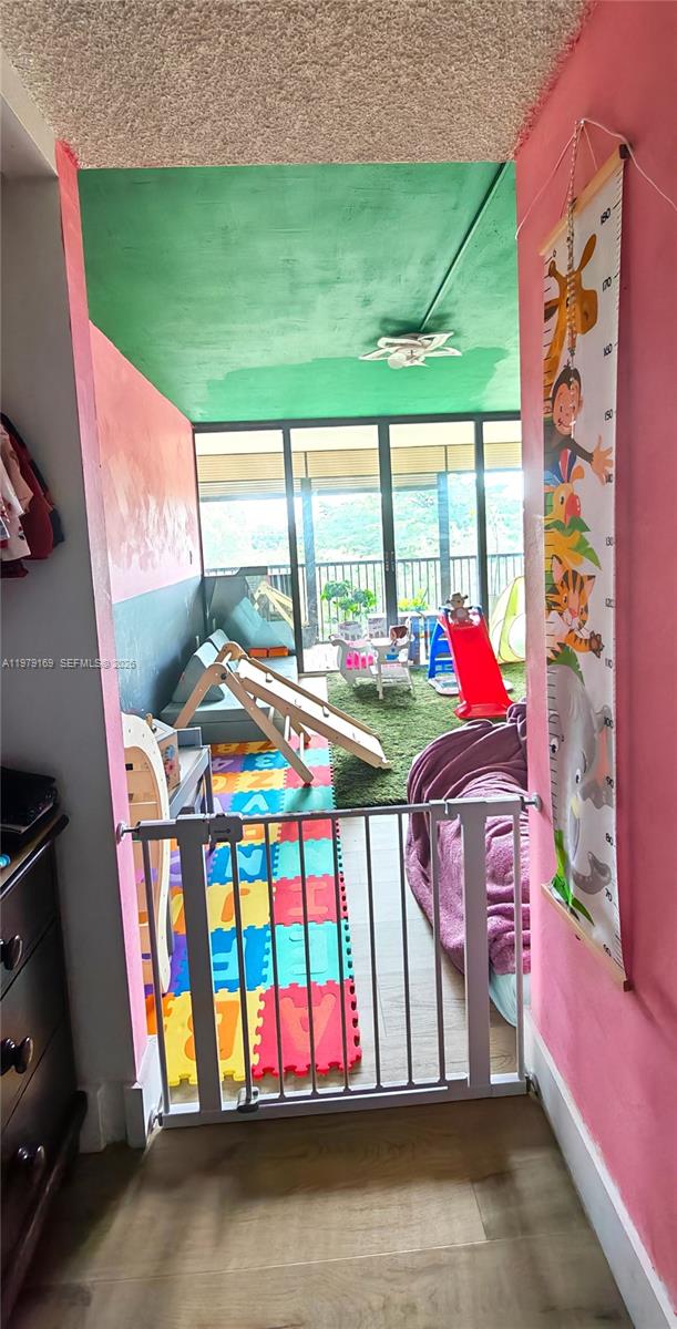 GRANDVIEW AT EMERALD HILLD - Residential