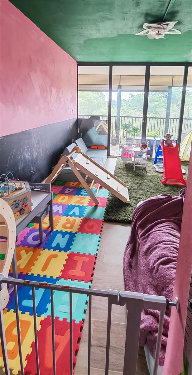 GRANDVIEW AT EMERALD HILLD - Residential