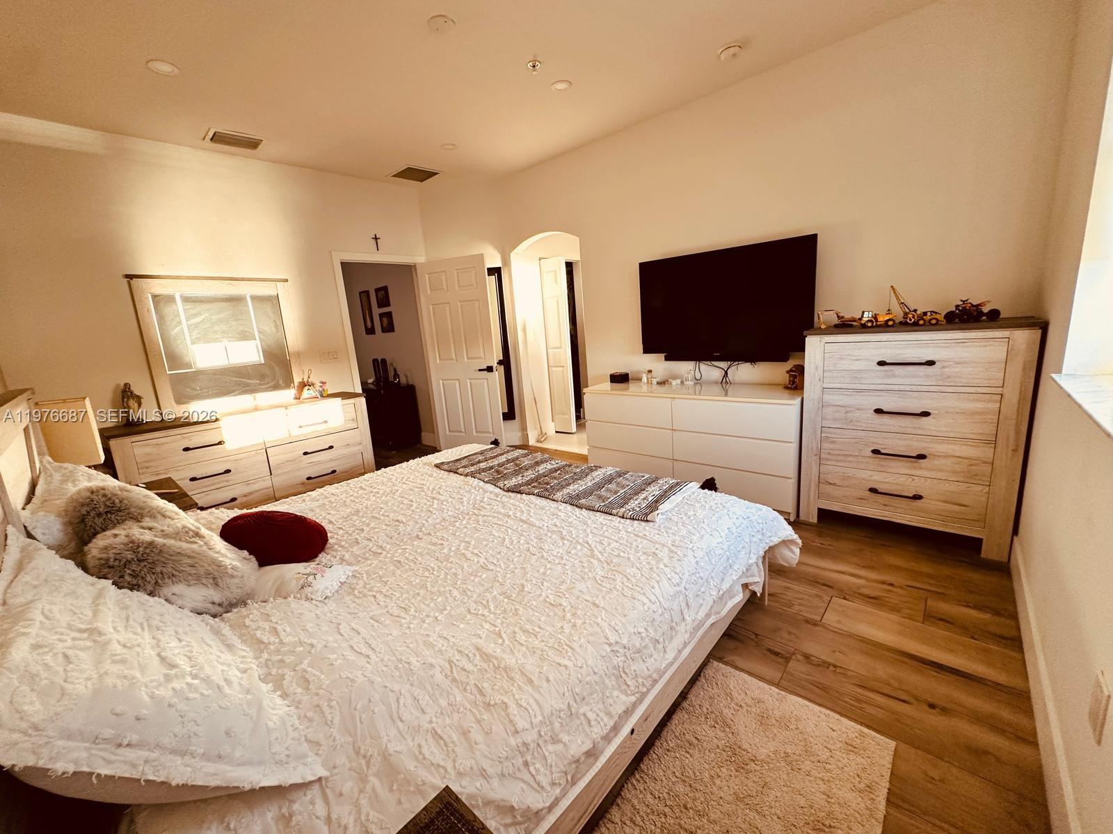 PEMBROKE CAY CONDO - Residential