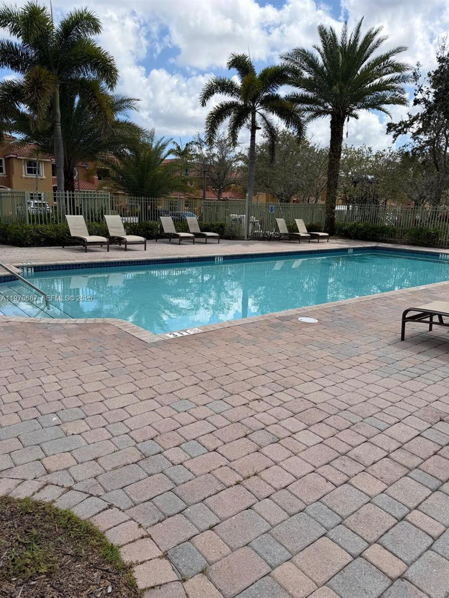 PEMBROKE CAY CONDO - Residential