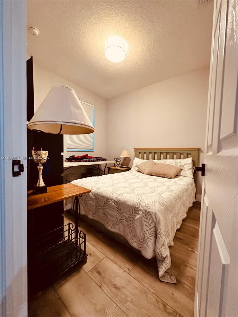 PEMBROKE CAY CONDO - Residential