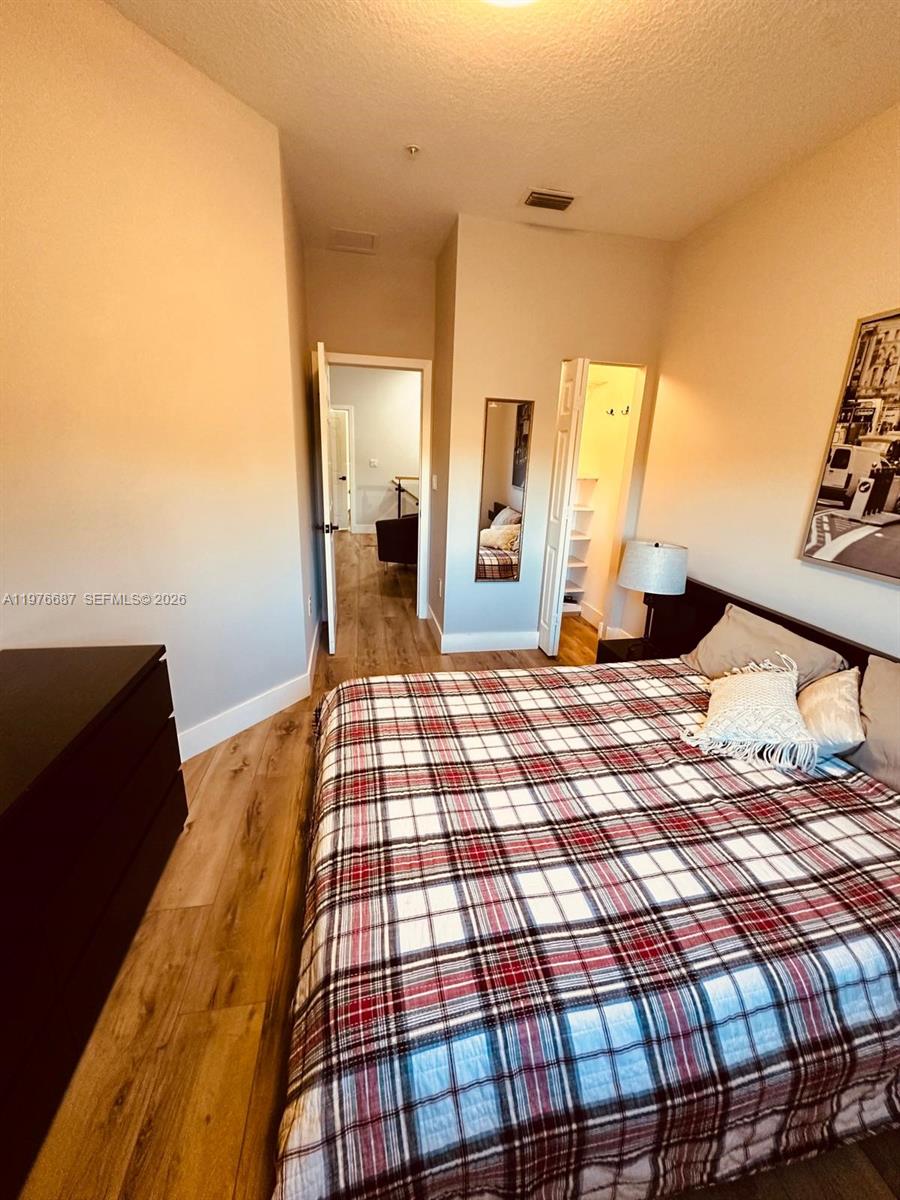 PEMBROKE CAY CONDO - Residential