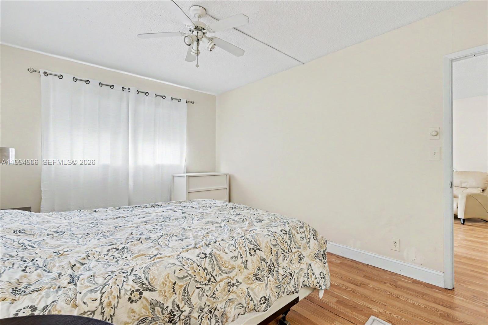 HILLCREST NO 4 CONDO - Residential