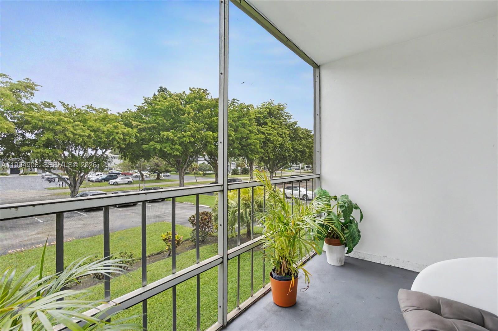 HILLCREST NO 4 CONDO - Residential