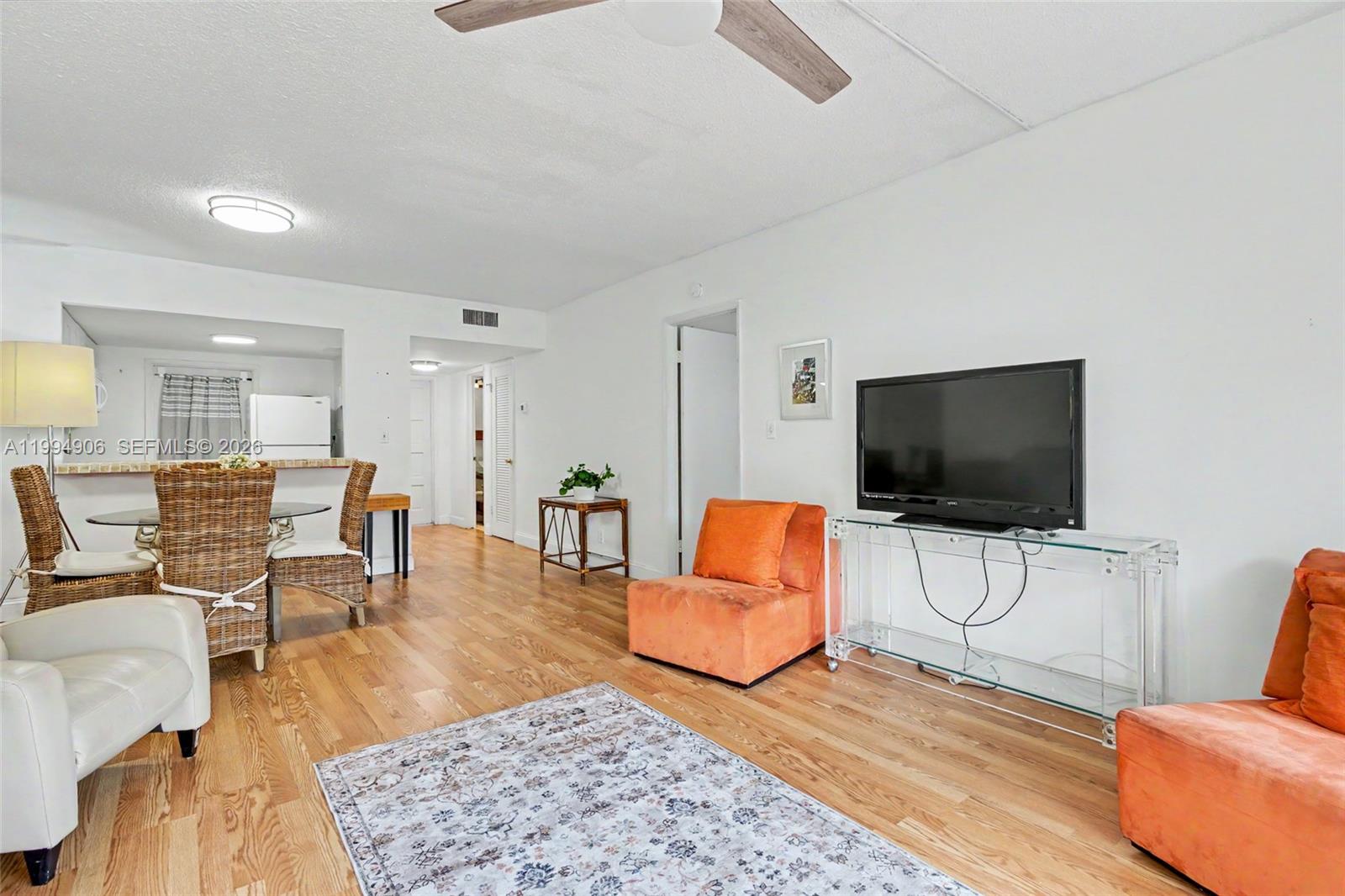 HILLCREST NO 4 CONDO - Residential