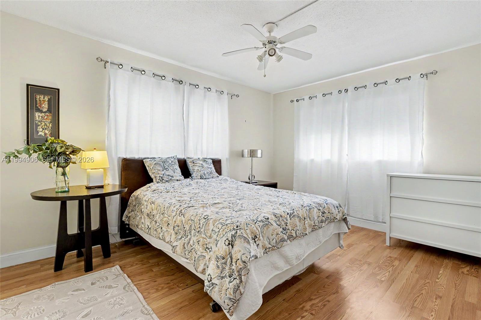 HILLCREST NO 4 CONDO - Residential